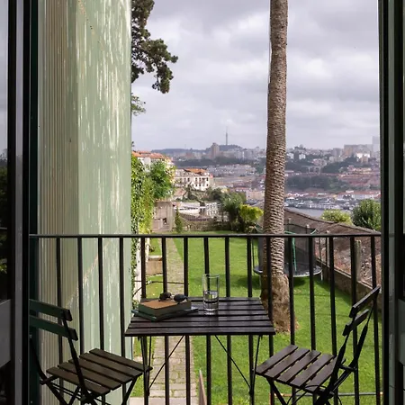 A House With A View - 1st Floor *