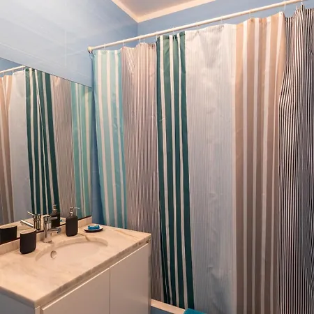 A House With A View - 1st Floor Apartment