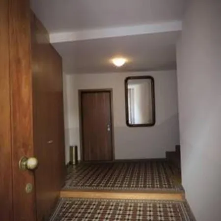 A House With A View - 1st Floor Apartment