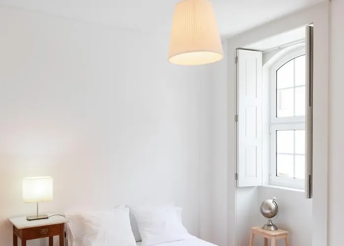 A House With A View - 1st Floor *