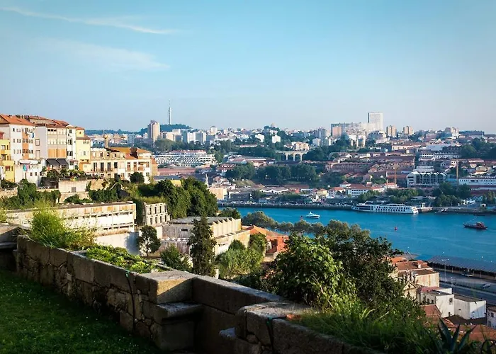 A House With A View - 1st Floor *