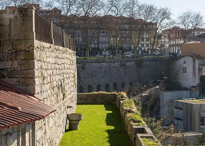 A House With A View - 1st Floor Apartament Porto