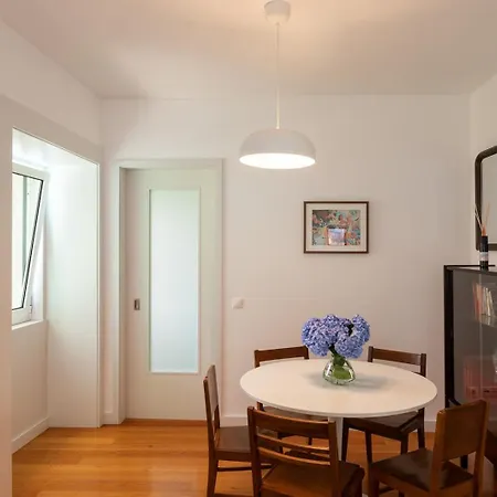 A House With A View - 1st Floor Appartement Oporto