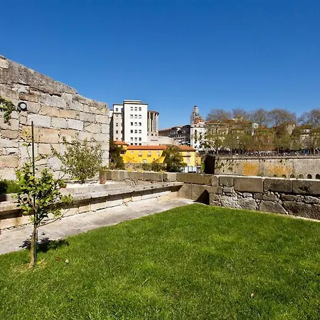 A House With A View - 1st Floor * Oporto