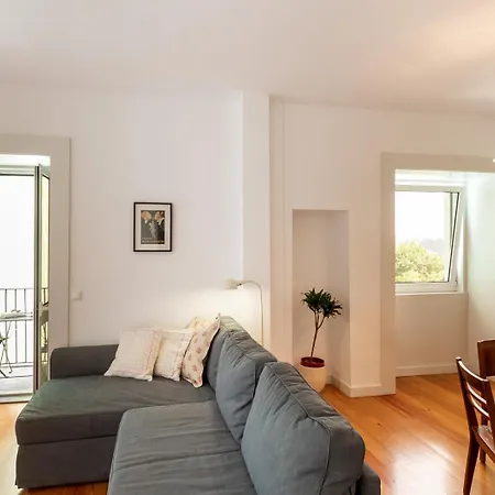 Апартаменты A House With A View - 1st Floor